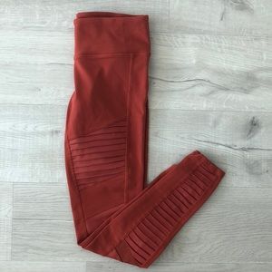 Alo yoga Moto leggings
